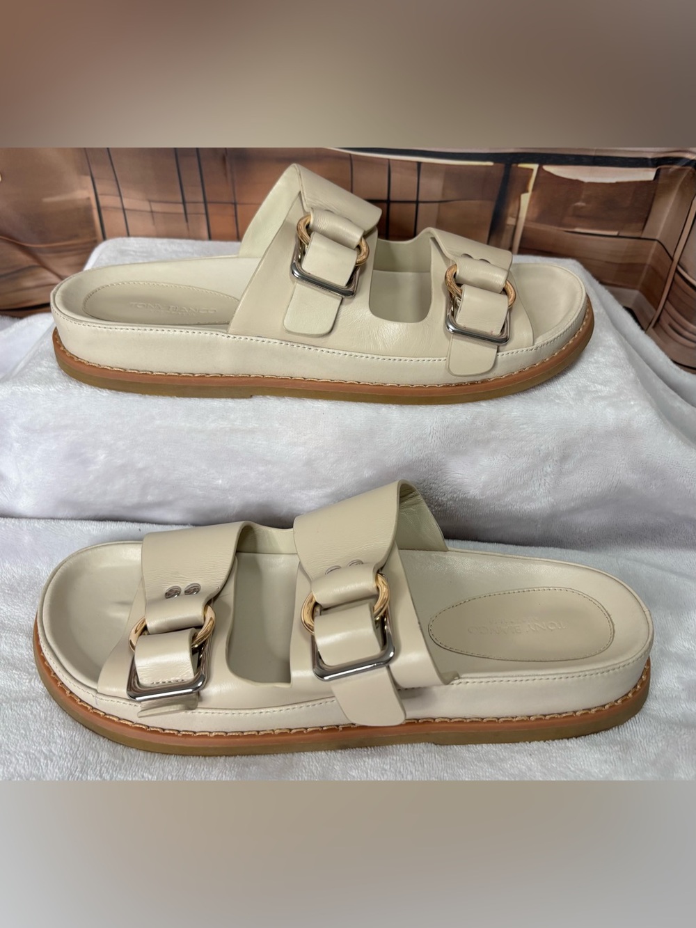 Tony Bianco Hunter Vanilla Capretto Leather Double Buckle Slides Sandal 10 Women